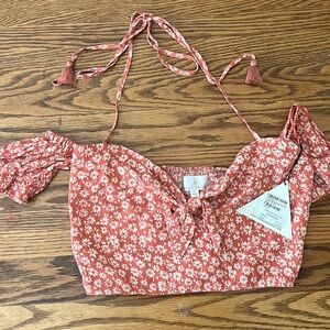 Lost + Wander Pink Floral Crop Top